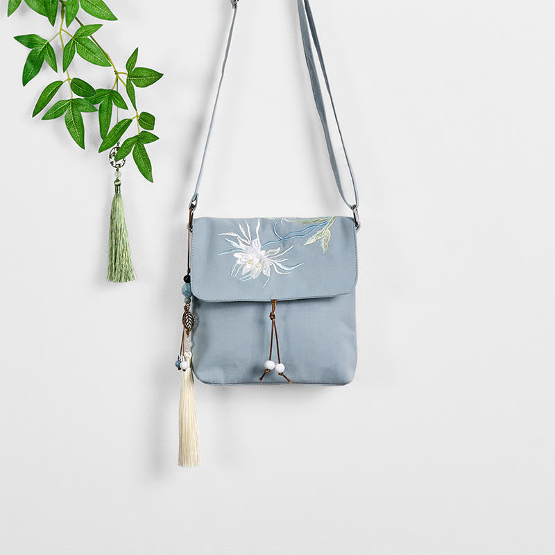 Borsa a tracolla in cotone e lino Epiphyllum azzurro chiaro ricamata con Buddha Stones