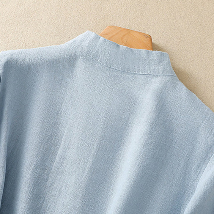 Abito da donna in cotone e lino con maniche a tre quarti, colletto obliquo e bottoni a rana colorati, stile casual Buddha Stones, camicia casual in cotone e lino con maniche a tre quarti. - image 18