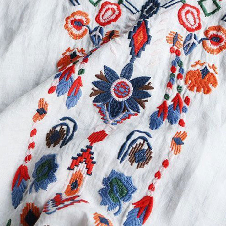 Maglietta da donna in cotone e lino a maniche corte con scollo a giro e ricamo artistico retrò con motivo floreale Buddha Stones - image 6