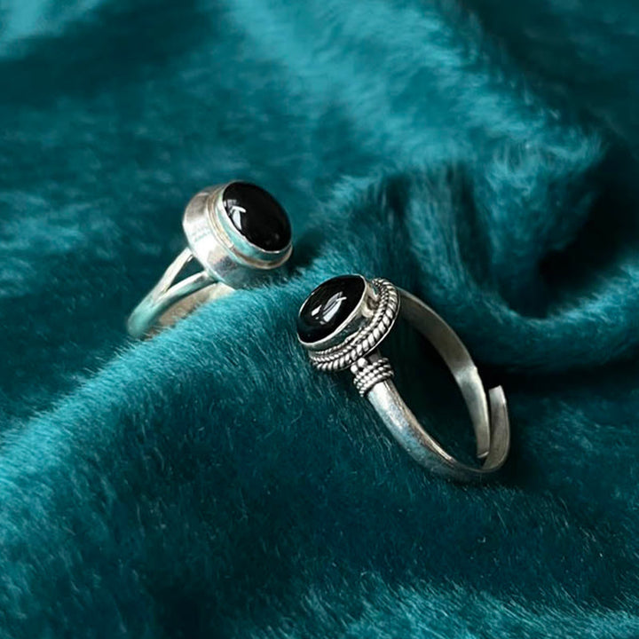 Anello regolabile in argento sterling 925 con onice nero fatto a mano, motivo Buddha Stones - image 1