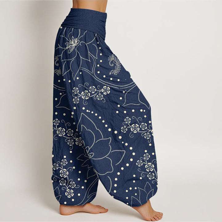 Pantaloni harem da donna con elastico in vita e motivo a foglie grandi e fiori di Buddha Stones - image 2