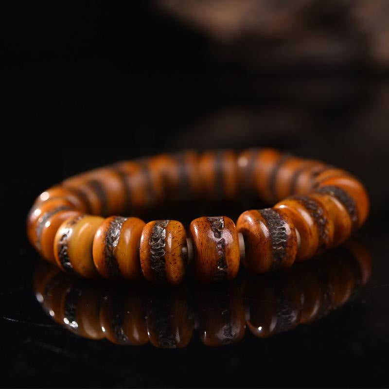 Bracciale vintage con perline di osso tibetane e teschio, Buddha Stones