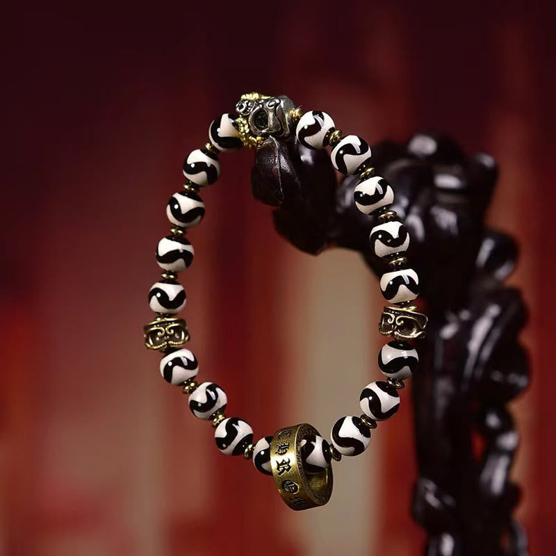 Bracciale benedizioni Om Mani Padme Hum con Buddha Stones vintage tibetane Dzi