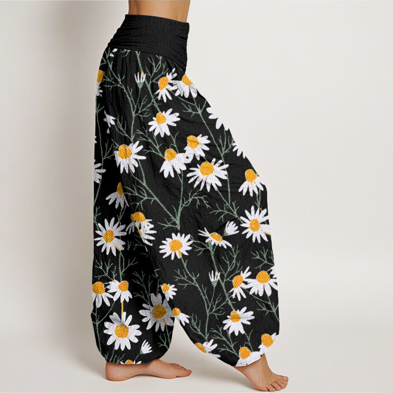 Pantaloni harem da donna con elastico in vita, motivo a margherita e petali bianchi Buddha Stones - image 7
