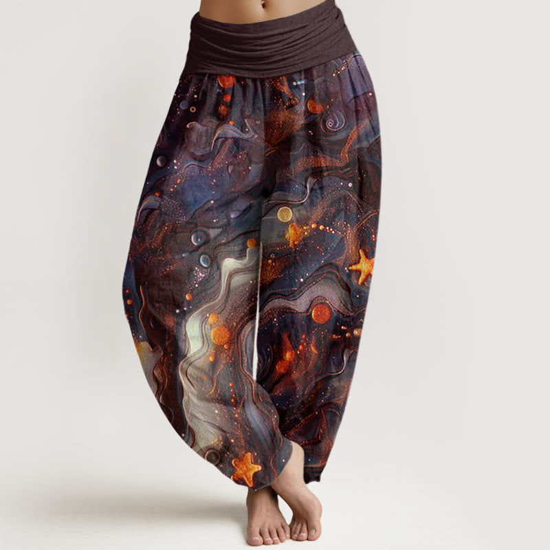 Pantaloni harem da donna con elastico in vita e motivo a stelle dorate oceaniche Buddha Stones - Marrone sella - US22, UK/AU26, EU54 (6XL) - image 4