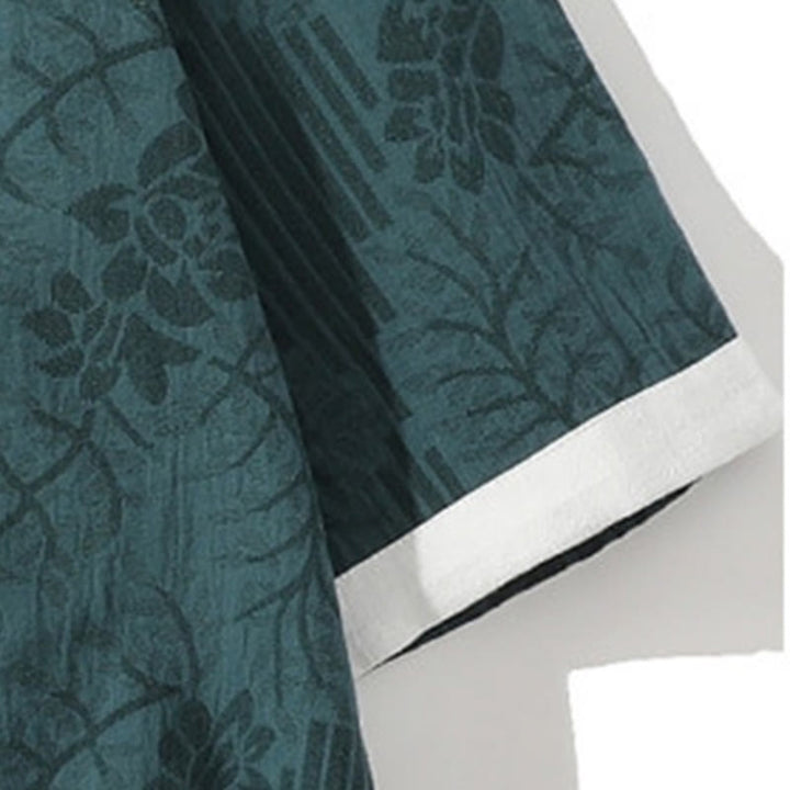 Camicia da uomo estiva casual in cotone a maniche corte con colletto alla coreana e motivo floreale jacquard Buddha Stones, chiusura con bottoni a rana e colore a contrasto. - image 4