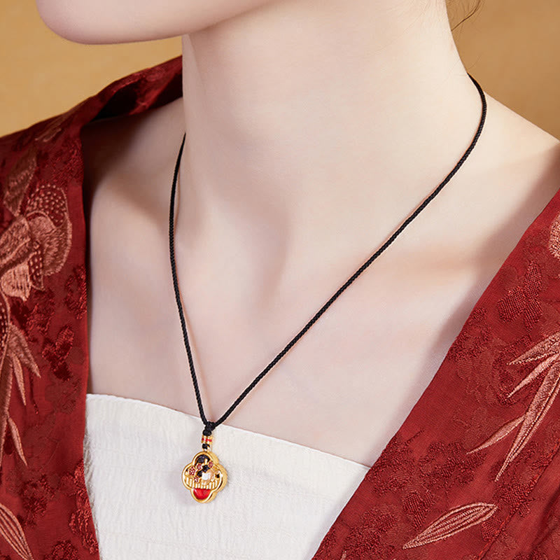 Collana con ciondolo a forma di quadrifoglio con fiore di prugna in argento sterling 925, motivo: Buddha Stones - image 4