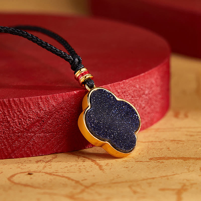 Collana con ciondolo a forma di quadrifoglio con fiore di prugna in argento sterling 925, motivo: Buddha Stones - image 4