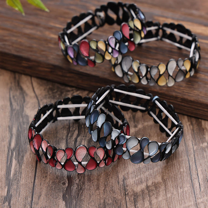 Bracciale elastico in lega a forma di 8 Buddha Stones colorate e cavo geometrico
