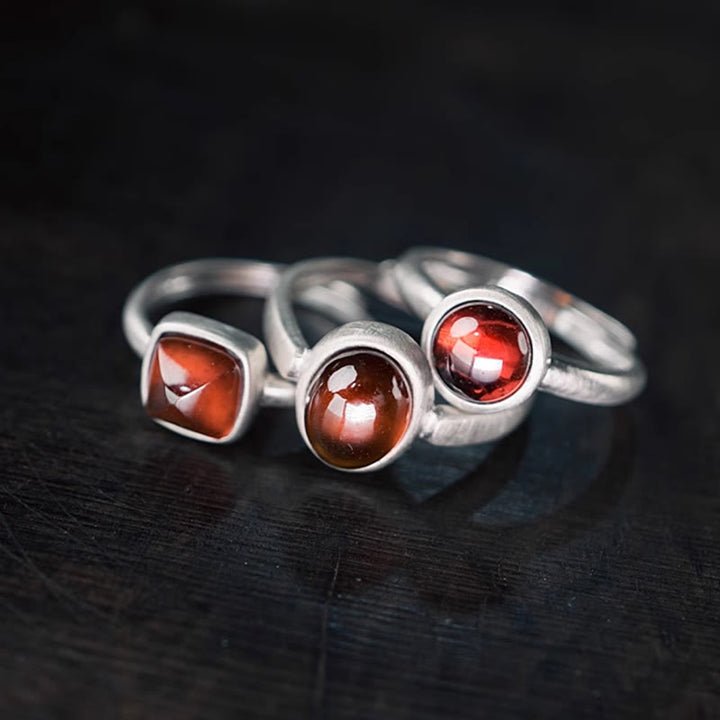 Anello regolabile con granato naturale in argento sterling 925 Buddha Stones , con effetto calmante