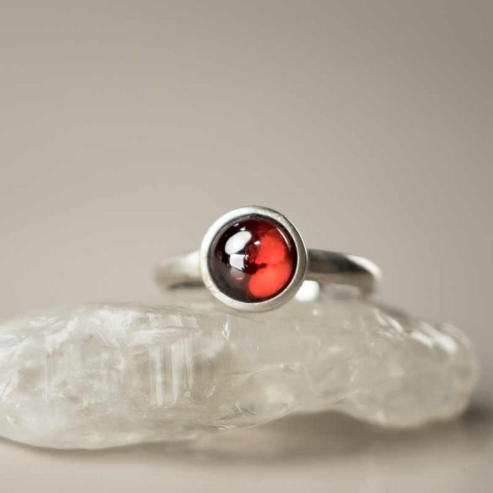 Anello regolabile con granato naturale in argento sterling 925 Buddha Stones , con effetto calmante