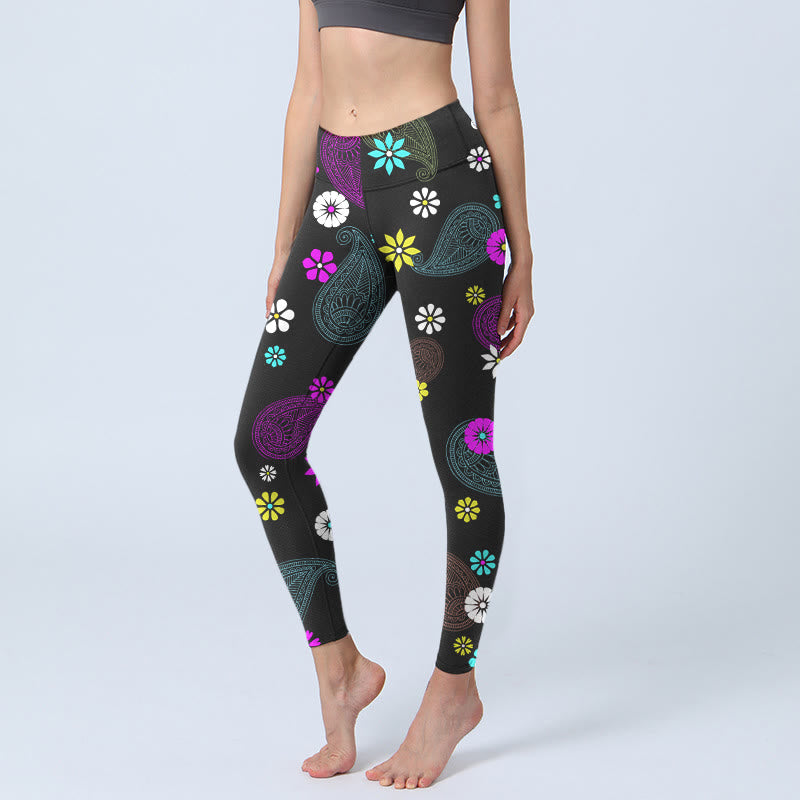 Leggings da palestra con stampa di fiori di anacardi colorati Buddha Stones, pantaloni da yoga da donna - Nero - US18, UK/AU22, EU50 (4XL) - image 1