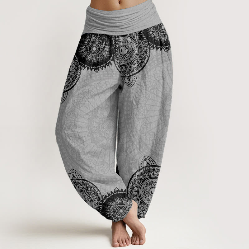 Pantaloni harem da donna con elastico in vita e motivo mandala circolare in puro cotone Buddha Stones