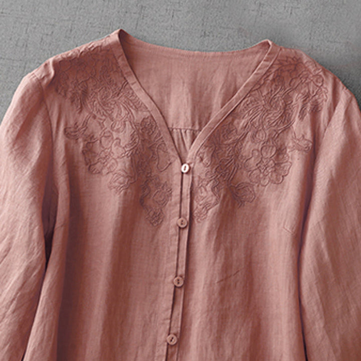 Camicia da donna a maniche corte in cotone con ricamo artistico a tinta unita e bottoni frontali, con motivo Buddha Stones. - image 3