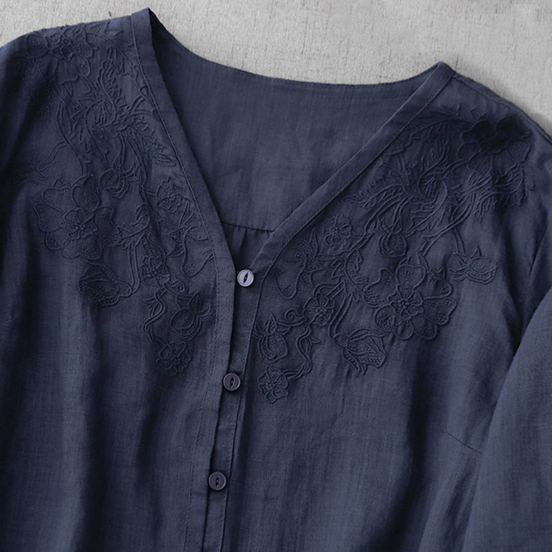 Camicia da donna a maniche corte in cotone con ricamo artistico a tinta unita e bottoni frontali, con motivo Buddha Stones. - image 27