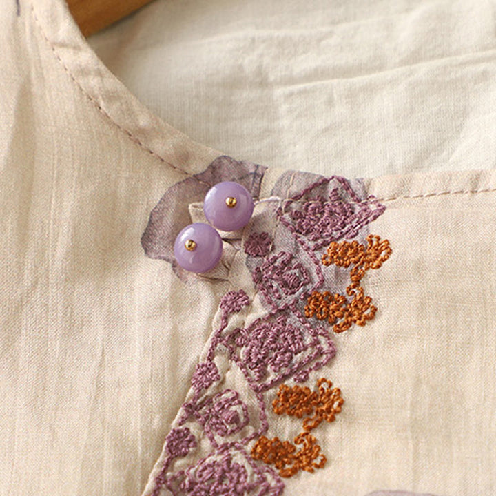 Camicia da donna in cotone e lino con maniche a tre quarti e ricamo di Buddha Stones e foglie - image 5