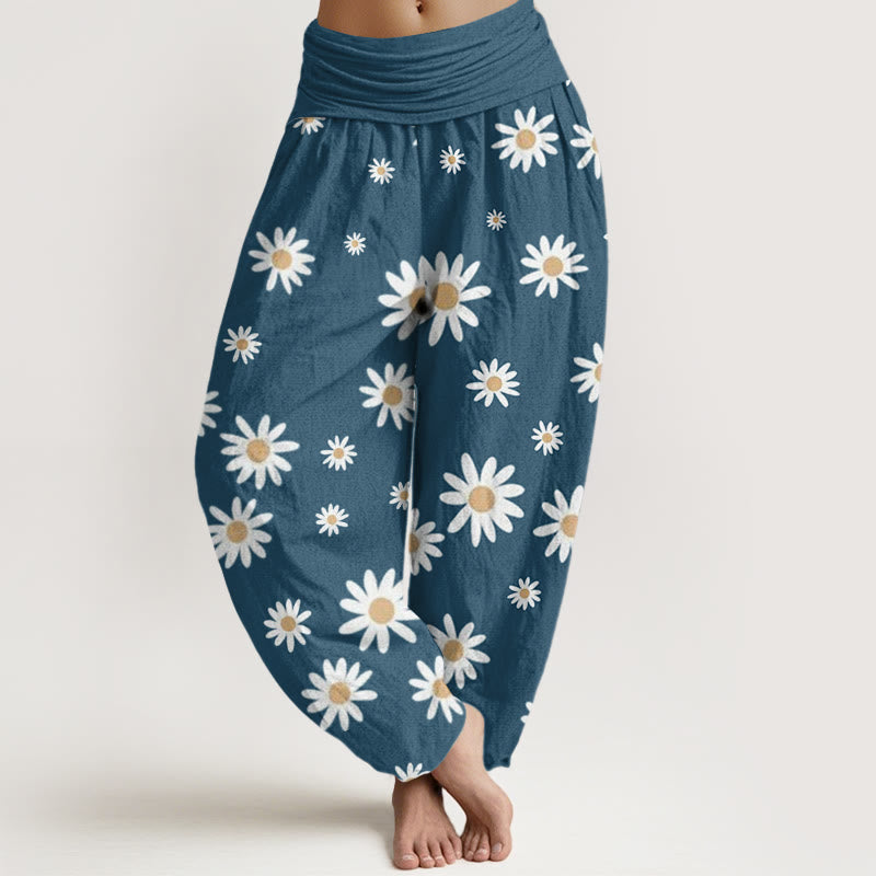 Pantaloni harem da donna con elastico in vita e motivo a margherite bianche casual Buddha Stones - SteelBlue - US22, UK/AU26, EU54 (6XL) - image 8