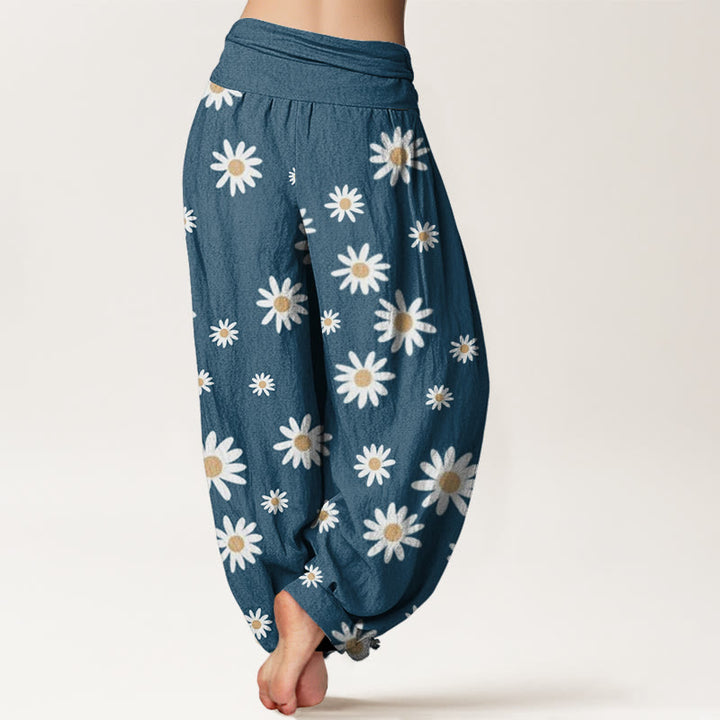 Pantaloni harem da donna con elastico in vita e motivo a margherite bianche casual Buddha Stones - image 9
