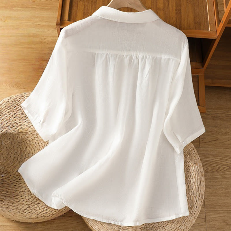 Camicia da donna in cotone a maniche corte con colletto rialzato, bottoni frontali ricamati con Buddha Stones
