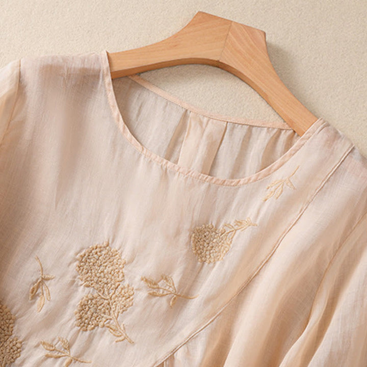 Camicia da donna in cotone e lino a maniche corte con scollo a giro e fiori ricamati con Buddha Stones