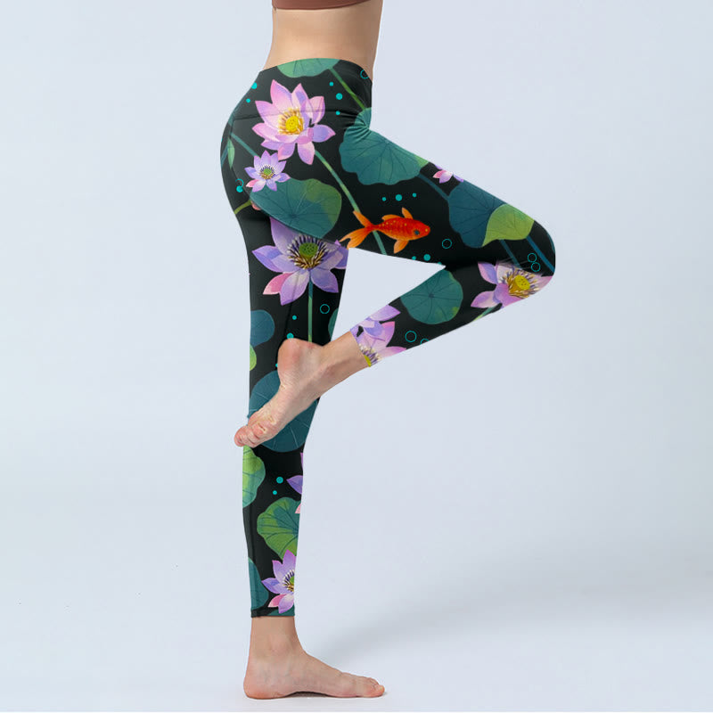 Leggings da palestra con stampa di Buddha Stones, fiori di loto viola chiaro, foglie di loto e motivo a pesce koi, pantaloni da yoga da donna - image 5