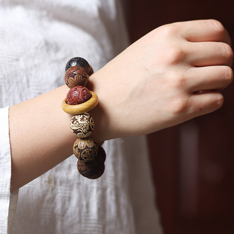 Braccialetto curativo Buddha Stones intagliate in legno di sandalo, zodiaco cinese, drago di buon auspicio, fenice, carattere Fu