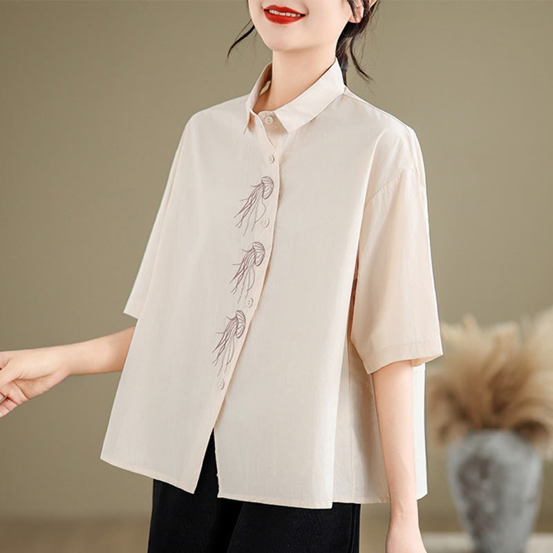 Camicia casual da donna in cotone con maniche corte, colletto alto, bottoni, motivo a meduse ricamato Buddha Stones