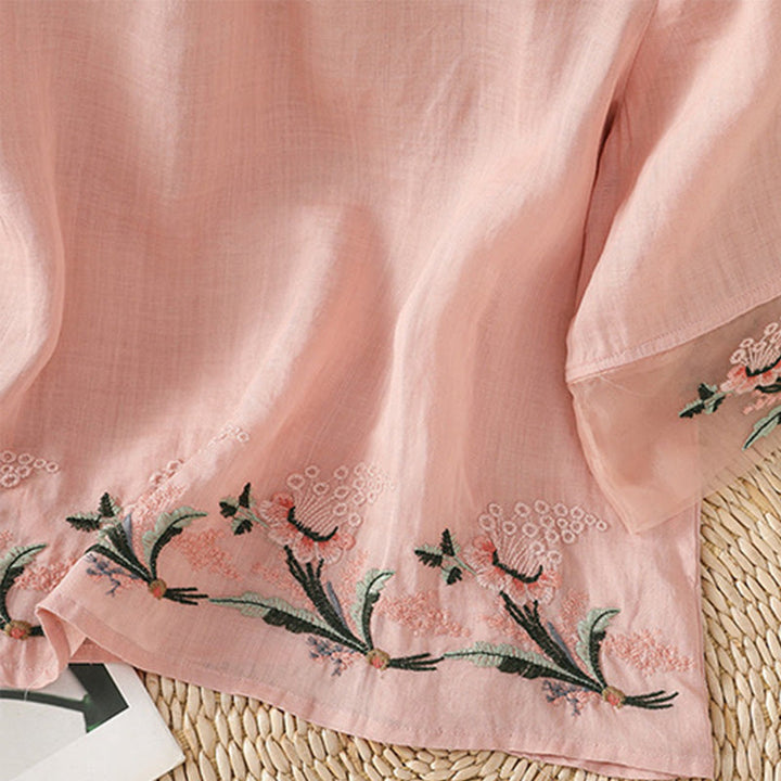 Camicia da donna in poliestere con maniche corte, scollo rotondo, ricamo floreale casual Buddha Stones