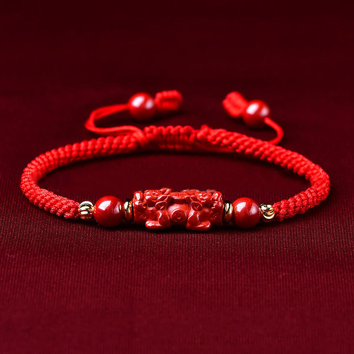 Bracciale intrecciato con Buddha Stones, Pixiu, cinabro, bastoncino Ruyi, ricchezza e fortuna