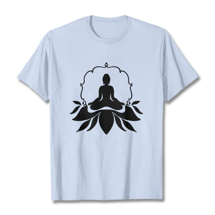 Maglietta Buddha Stones, Buddha in meditazione seduto sull'erba - Ciano chiaro - 2XL - image 18