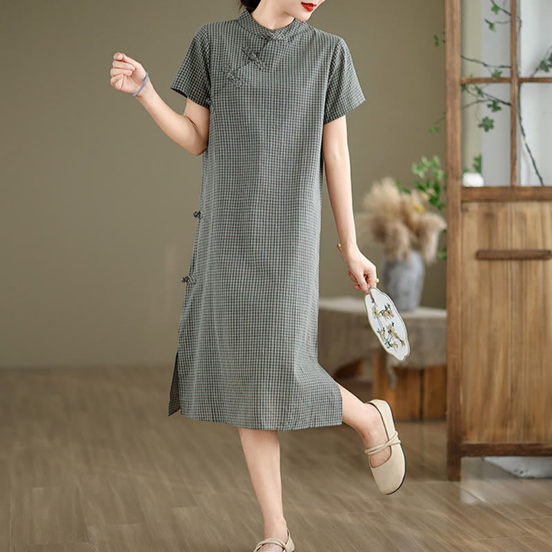 Abito midi cheongsam migliorato in cotone e lino con motivo a rana, maniche corte e bottoni a forma di Buddha Stones - image 12