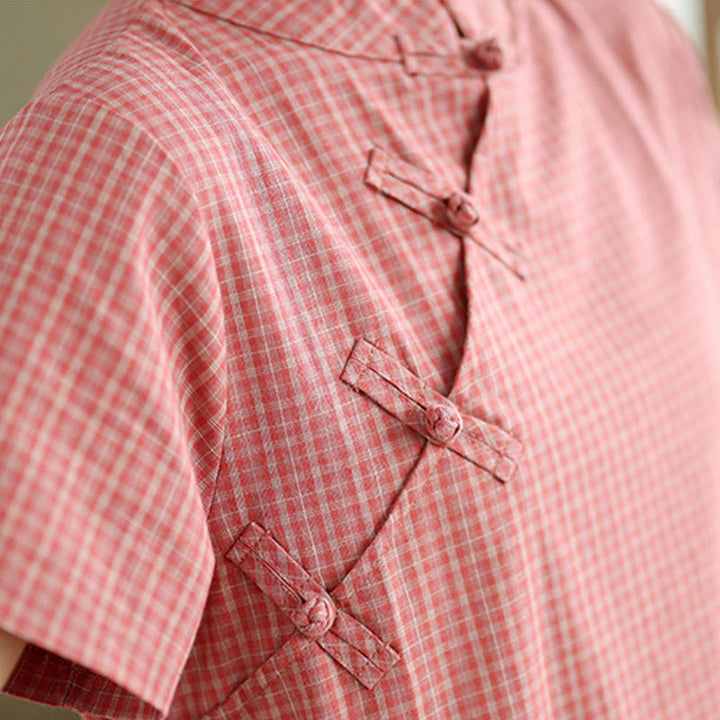 Abito midi cheongsam migliorato in cotone e lino con motivo a rana, maniche corte e bottoni a forma di Buddha Stones - image 7