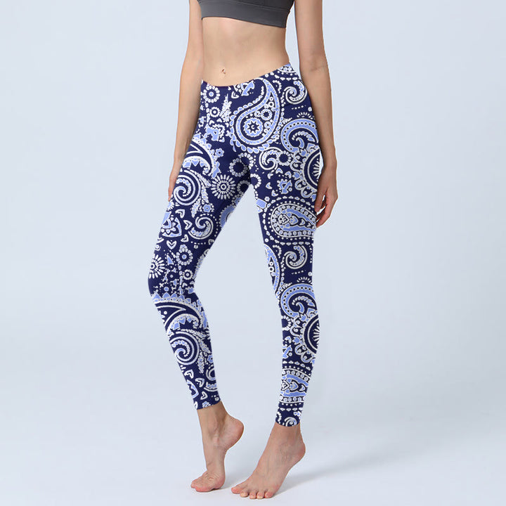 Leggings da palestra con stampa di fiori di anacardi viola e blu Buddha Stones, pantaloni da yoga da donna - Ardesia blu medio - US18, UK/AU22, EU50 (4XL) - image 1