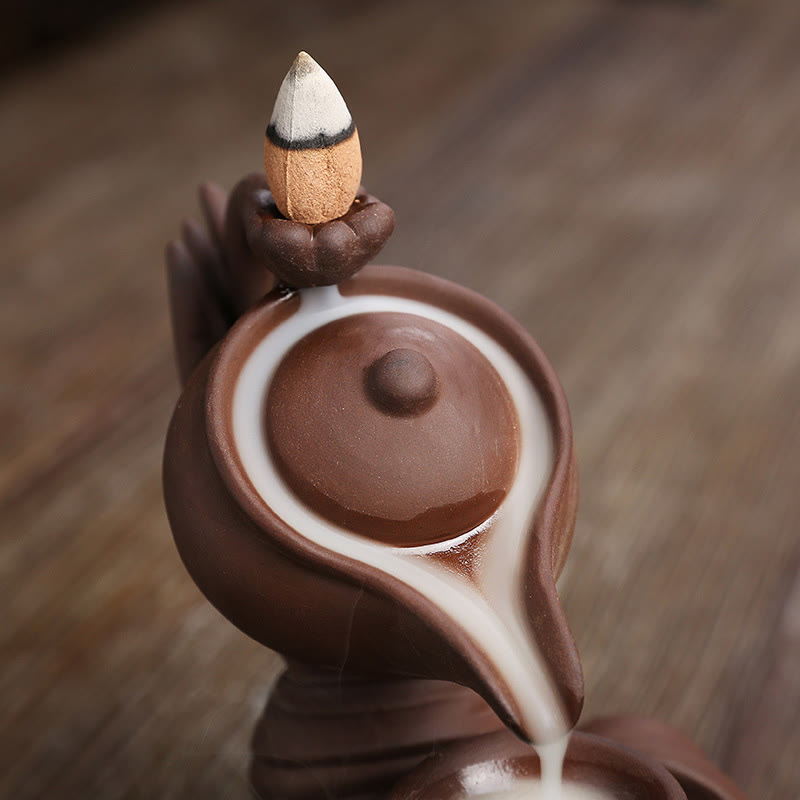 Buddha Stones, mano di Buddha che tiene teiera, tazza, fontana di fumo a riflusso in ceramica, bruciatore di incenso curativo, decorazione - image 16