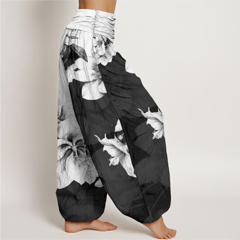 Pantaloni harem da donna con elastico in vita e motivo camelia in cotone Buddha Stones - image 2