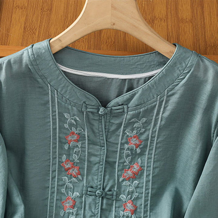 Camicia da donna in cotone e poliestere con colletto alto, manica corta, con bottoni a rana e ricamo Buddha Stones - image 9