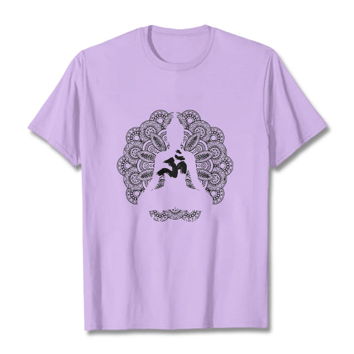 Maglietta con motivo a mandala con simbolo Om Buddha Stones in colori puri - Prugna - 2XL - image 16