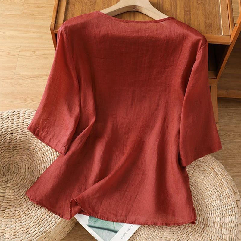 Maglietta girocollo da donna in cotone e poliestere con maniche corte e ricamo casual di Buddha Stones e fiori - image 1