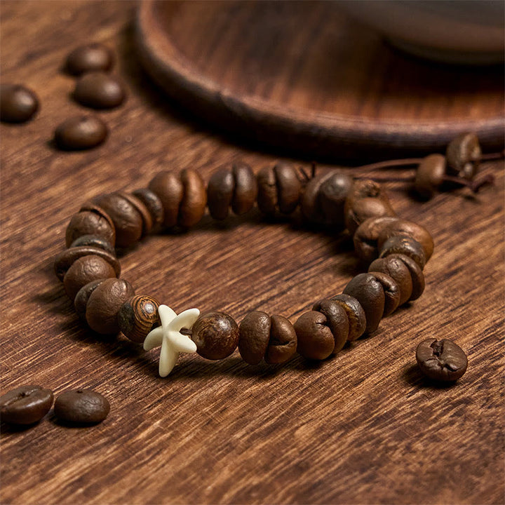 Bracciale a forma di stella marina con perline di legno, chicchi di caffè naturali fatti a mano Buddha Stones - Chicchi di caffè (circonferenza del polso 14-17 cm) - image 1