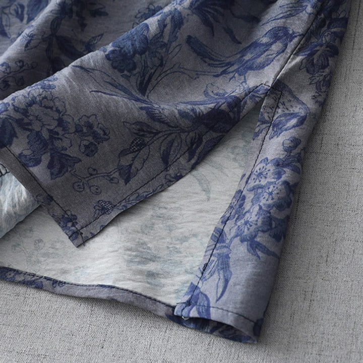 Abito midi in cotone con collo alla coreana, maniche corte, stampa di fiori e foglie, con bottoni a rana e Buddha Stones - image 7