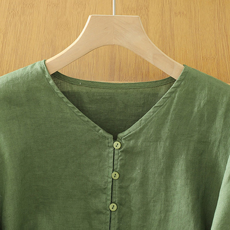 Camicia da donna a maniche corte con scollo a V e bottoni a tinta unita con motivo Buddha Stones. - image 17
