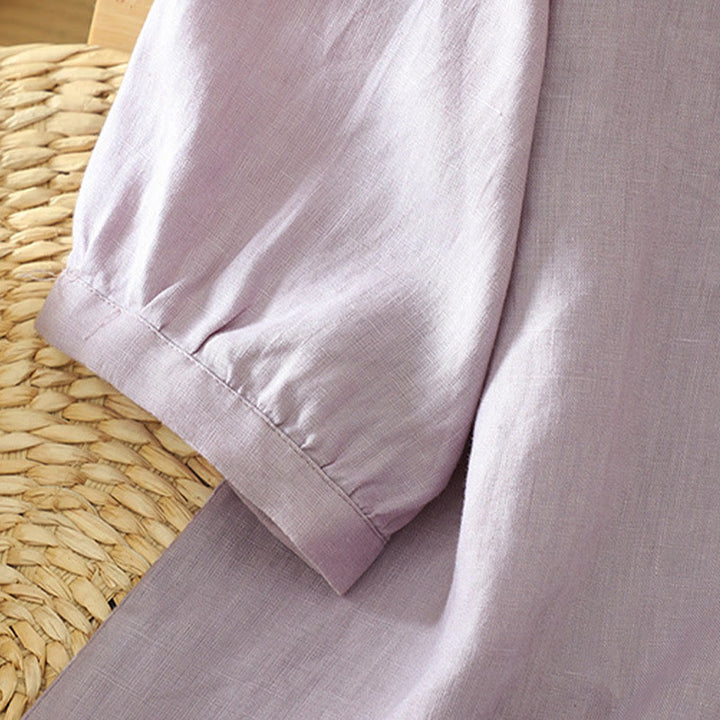 Camicia da donna a maniche corte con scollo a V e bottoni a tinta unita con motivo Buddha Stones. - image 30