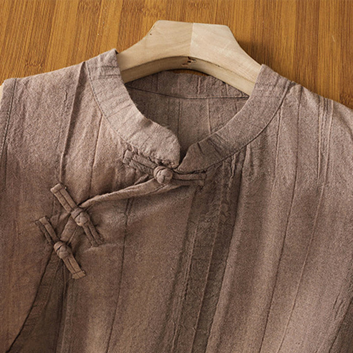 Gilet senza maniche in cotone da donna con design retrò a rana e bottoni Buddha Stones - image 14
