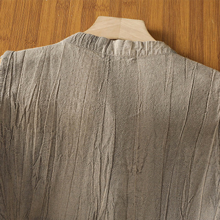 Gilet senza maniche in cotone da donna con design retrò a rana e bottoni Buddha Stones - image 20
