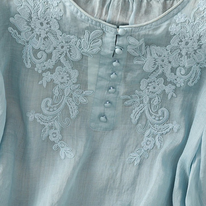 Buddha Stones Camicia da donna in cotone con maniche a tre quarti, scollo rotondo e bottoni ricamati a fiori - image 30