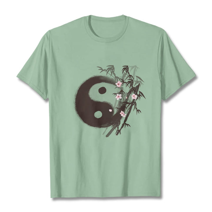 Buddha Stones Maglietta con motivo Yin Yang di bambù e fiori di ciliegio - Verde pallido - 2XL - image 13