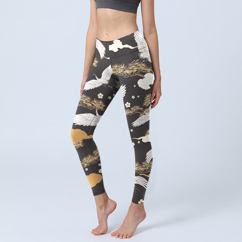 Leggings da palestra con stampa Buddha Stones, gru dalla corona rossa bianca e pini dorati, pantaloni da yoga da donna - Nero - US18, UK/AU22, EU50 (4XL) - image 1