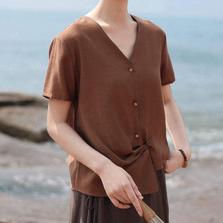 Camicia da donna a maniche corte in cotone e lino con scollo a V, motivo irregolare con bottoni Buddha Stones - image 5