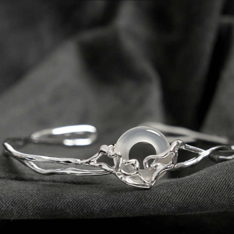 Bracciale di protezione in agata bianca con fibbia della pace in argento sterling 925 Buddha Stones - Agata bianca (circonferenza del polso: 13-16 cm) - image 1