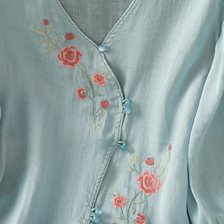 Maglietta da donna in cotone con scollo a V e fiori ricamati con Buddha Stones - image 6
